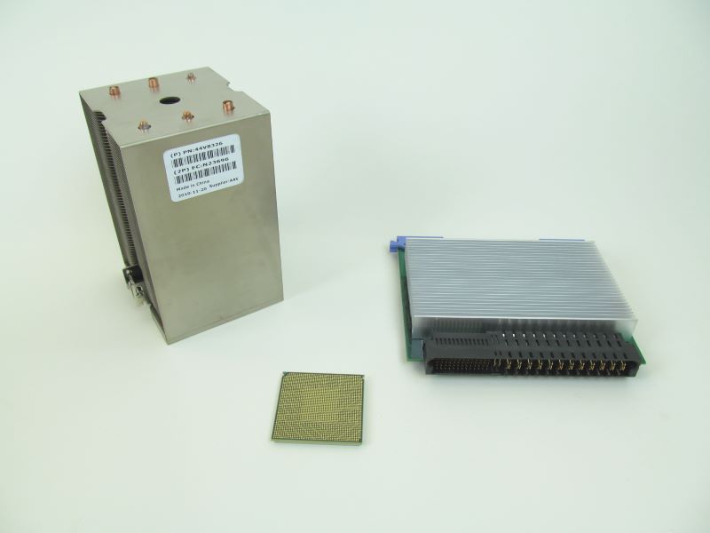 IBM 8351-8202