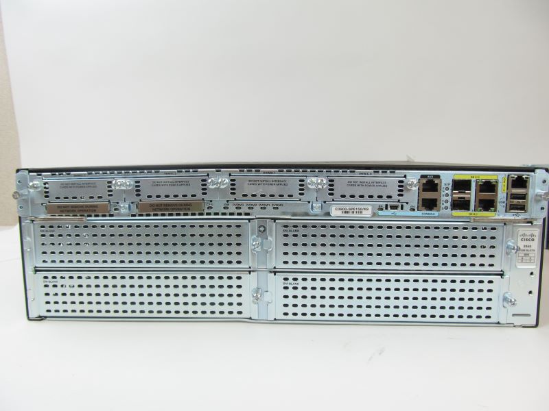 Cisco CISCO3945E/K9 3900 Series Gigabit Ethernet Router w/ C3900-SPE250/K9