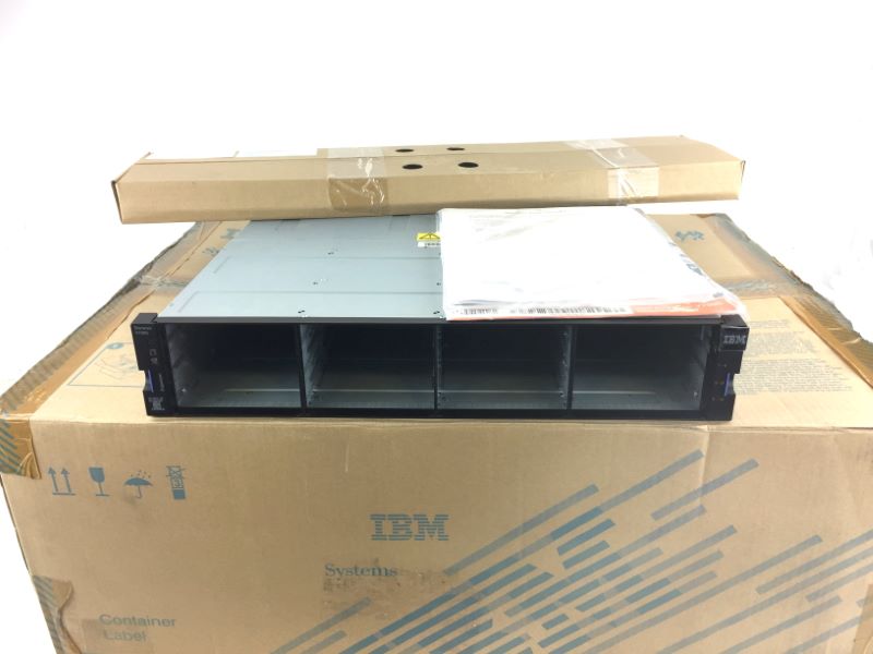 IBM 2076-12F-3Tb